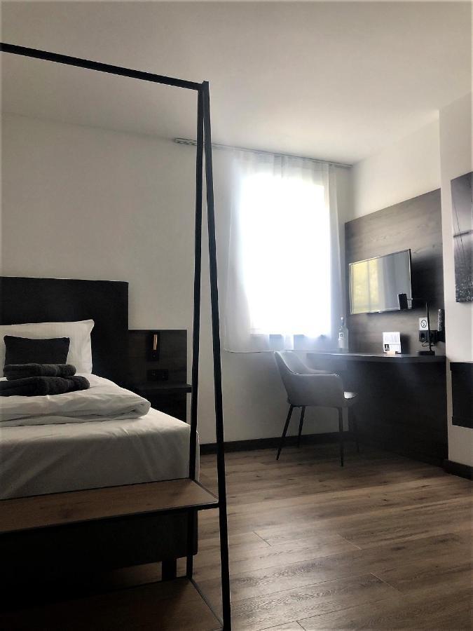 Hotel Kapelle 博登斯边的拉多夫采尔 外观 照片
